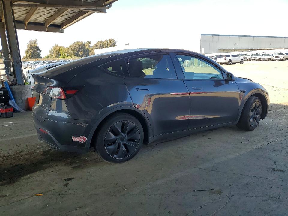 2024 Tesla Model y VIN 7SAYGAEE8RF100115 COPART salvage auction — FRONT END, Ca - Salvage Certificate, sold $12,200 on 2026-07-14 (photo 3)