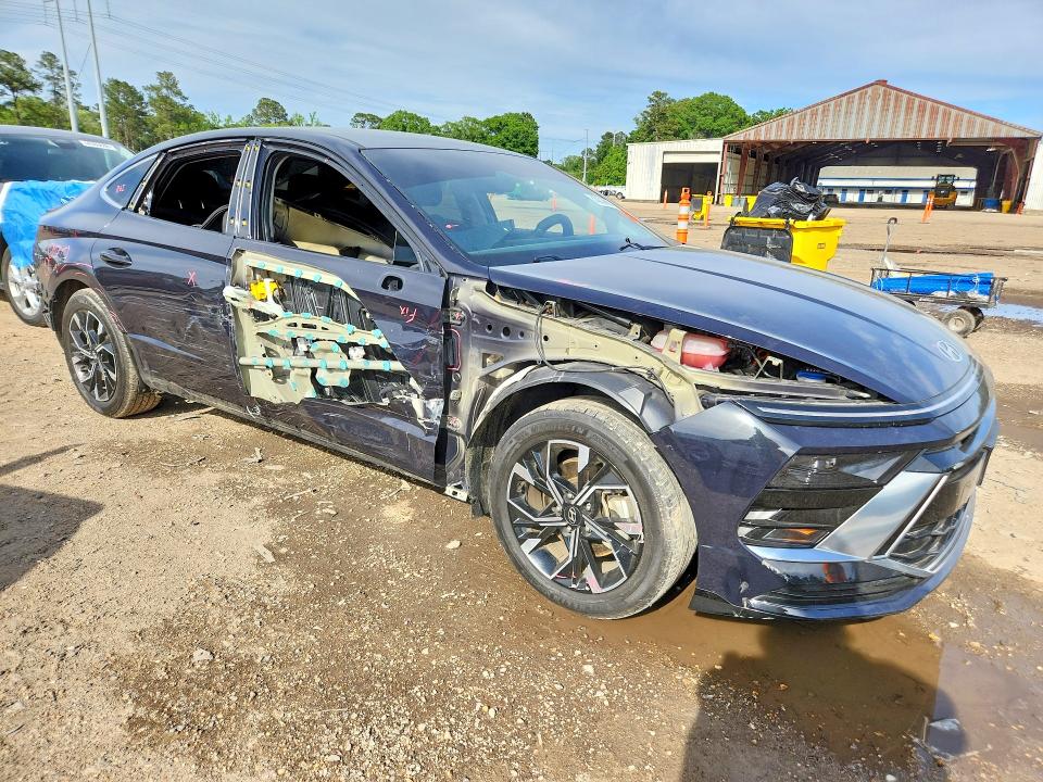 2024 Hyundai Sonata VIN KMHL64JAXRA375150 COPART salvage auction — REAR END, Tx - Salvage Vehicle Title, sold $6,200 on 2026-07-17 (photo 4)