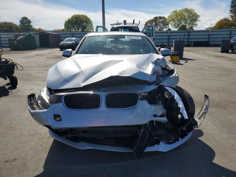 2018 BMW 3er VIN WBA8E1G59JNU92475 COPART salvage auction — FRONT END, Fl - Cert Of Title Slvg Rebuildable, sold $1,300 on 2026-08-02 (photo 5)