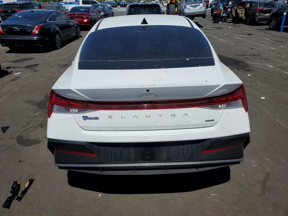 2025 Hyundai Elantra VIN KMHLN4DJ8SU141222 COPART salvage auction — FRONT END, FL, sold $6,600 on 2026-07-15 (photo 6)