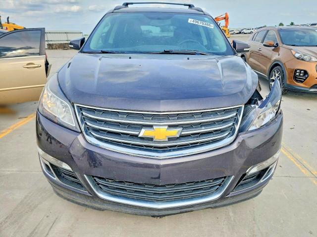 2017 Chevrolet Traverse VIN 1GNKVGKD3HJ267939 COPART salvage auction — FRONT END, IN - CERT OF TITLE-SALVAGE TITLE, sold $2,100 on 2026-07-02 (photo 5)