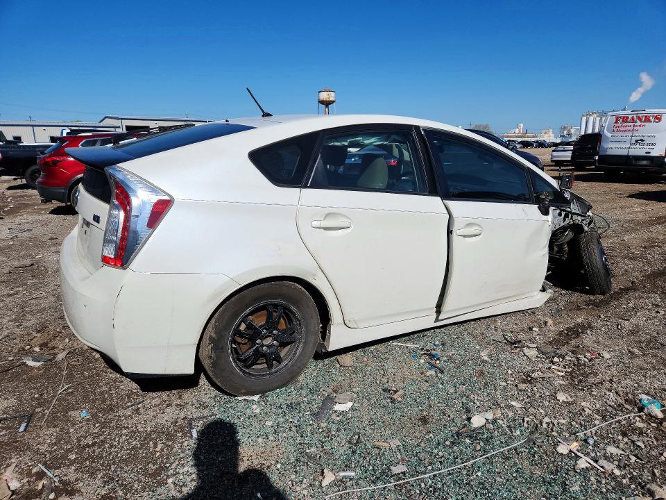 2014 Toyota Prius VIN JTDKN3DU4E1834122 COPART salvage auction — FRONT END, Il - Salvage Certificate, sold $900 on 2026-07-29 (photo 3)