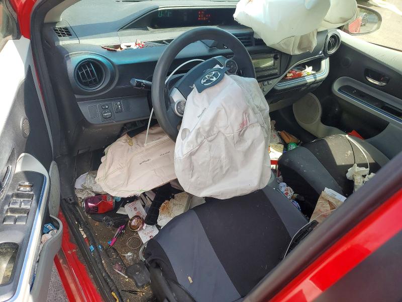 2013 Toyota Prius c VIN JTDKDTB3XD1549114 COPART salvage auction — FRONT END, Id - Salvage Certificate Of Title, sold $600 on 2026-07-07 (photo 8)