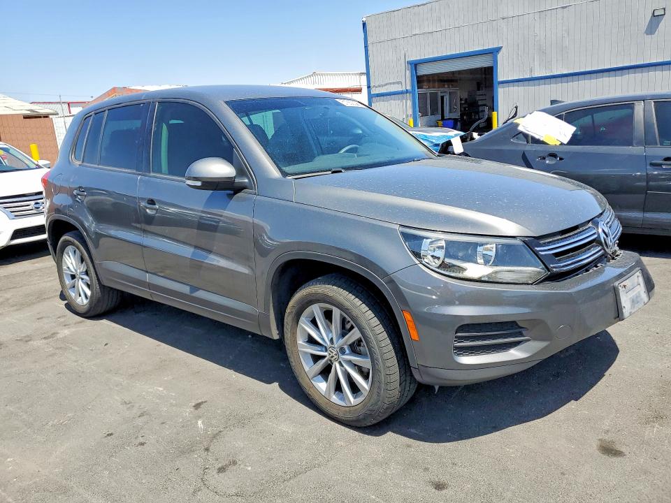 2017 Volkswagen Tiguan VIN WVGAV7AX7HK046141 COPART salvage auction — FRONT END, Nv - Salvage Title, sold $2,850 on 2026-07-08 (photo 4)