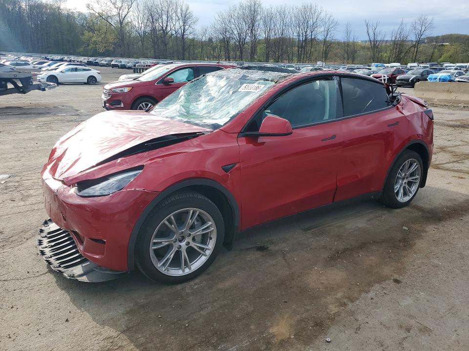 2023 Tesla Model y VIN 7SAYGDEE2PA203851 COPART salvage auction — ROLLOVER, Salvage Title, sold $3,600 on 2026-07-14 (photo 1)