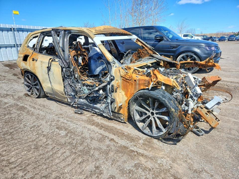 2022 BMW X3 VIN 5UX53DP04N9K31821 COPART salvage auction — VANDALISM, On - No Title Available, sold $375 on 2026-07-28 (photo 4)