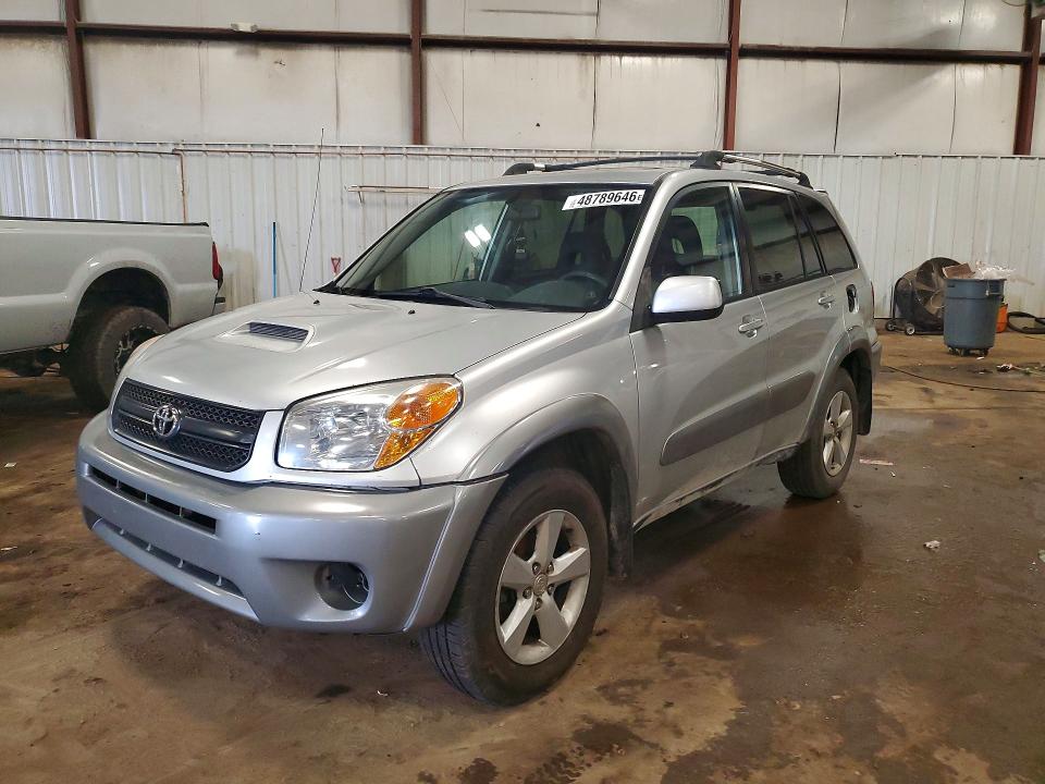 2004 Toyota Rav 4 VIN JTEHD20V340026155 COPART salvage auction — WATER/FLOOD, Mi - Cert Of Title-Flood Vehicle, sold $1,100 on 2026-07-06 (photo 1)