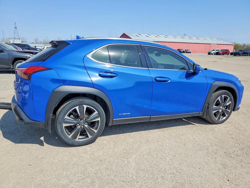 2021 Lexus Ux VIN JTHL9JBH6M2038191 COPART salvage auction — UNDERCARRIAGE, On - Permit No Brand - Unfit, sold $16,950 on 2026-07-30 (photo 3)
