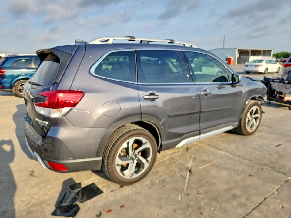 2022 Subaru Forester VIN JF2SKARC3NH463539 COPART salvage auction — FRONT END, Tx - Certificate Of Title, sold $11,100 on 2026-07-02 (photo 3)