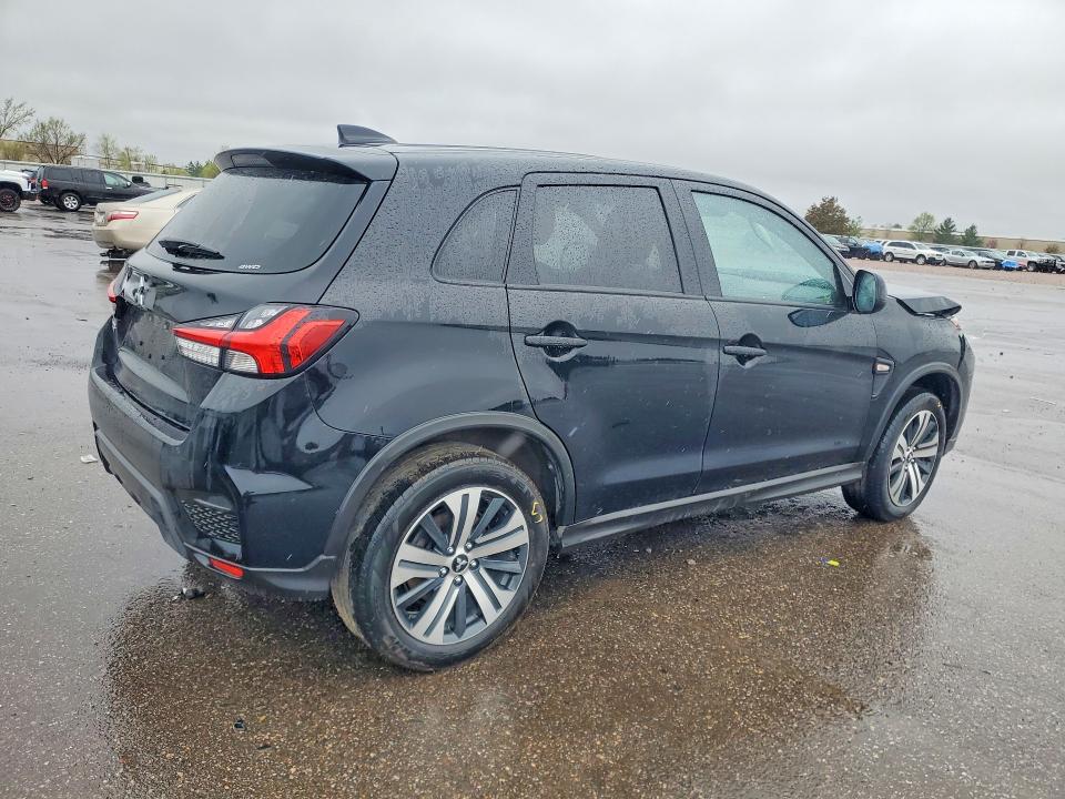 2024 Mitsubishi Outlander VIN JA4ARUAU8RU019267 COPART salvage auction — FRONT END, WI, sold $325 on 2026-07-23 (photo 3)