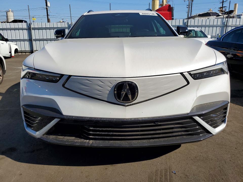 2024 Acura Zdx VIN 4W5KHNRL7RZ508506 COPART salvage auction — WATER/FLOOD, Ca - Salvage Certificate, sold $11,200 on 2026-07-08 (photo 5)