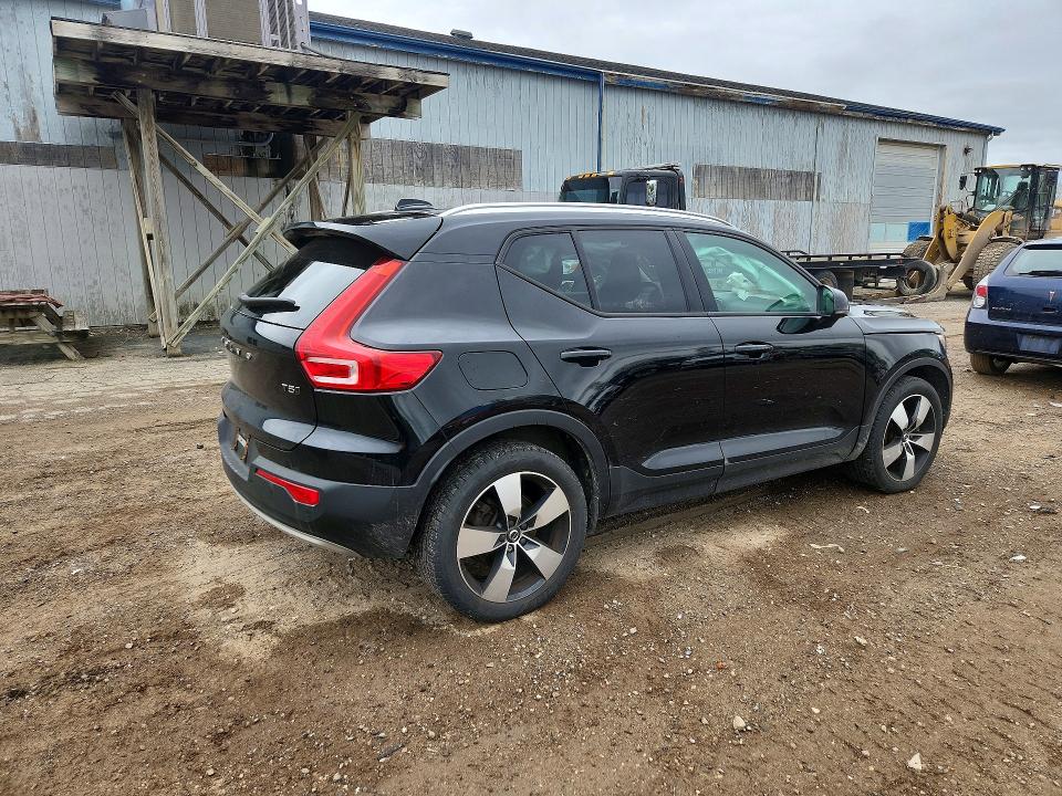 2020 Volvo Xc40 VIN YV4162UK3L2255306 COPART salvage auction — FRONT END, Mi - Certificate Of Title, sold $4,500 on 2026-08-19 (photo 3)