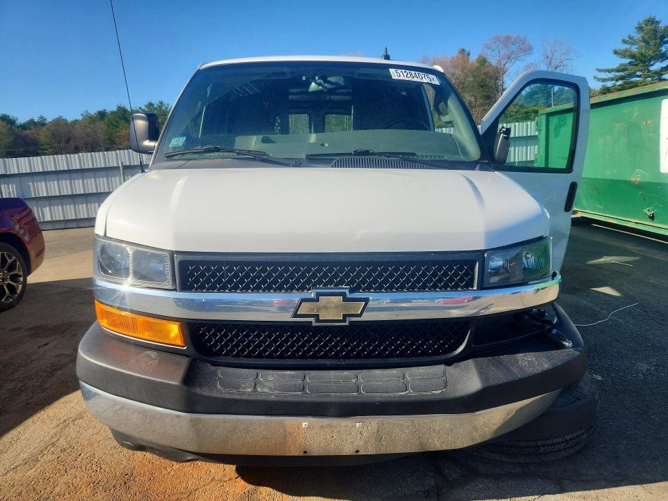 2021 Chevrolet Express VIN 1GCWGAF75M1174985 COPART salvage auction — FRONT END, Ma - Cert Of Title-Salvage, sold $3,000 on 2026-07-09 (photo 5)