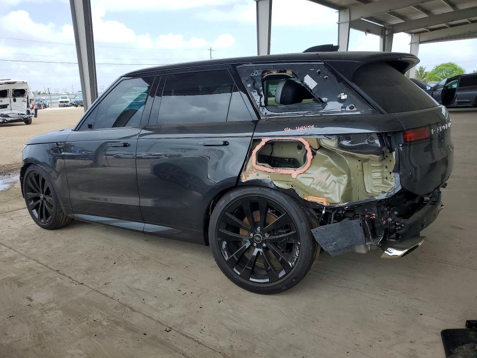 2025 Land rover RANGE ROVER VIN SAL1L9FUXSA482430 COPART salvage auction — REAR END, Salvage Title, sold $42,500 on 2026-08-19 (photo 2)
