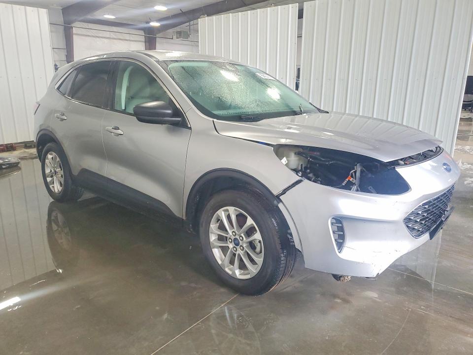2022 Ford Escape VIN 1FMCU0BZ8NUB46008 COPART salvage auction — FRONT END, Va - Cert Of Title - Salvage, sold $2,700 on 2026-07-28 (photo 4)
