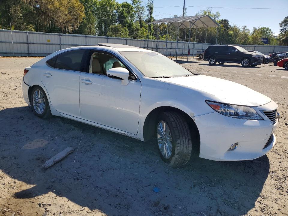 2015 Lexus ES VIN JTHBK1GG8F2201927 COPART salvage auction — REAR END, OH - CERT OF TITLE-SALVAGE, sold $1,450 on 2026-07-30 (photo 4)