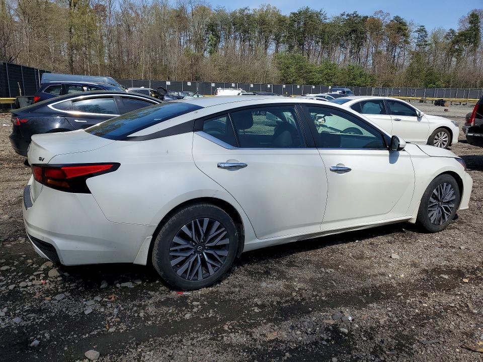 2023 Nissan Altima VIN 1N4BL4DV2PN325104 COPART salvage auction — FRONT END, Md - Cert Of Salvage > 75% Damage, sold $250 on 2026-07-03 (photo 3)