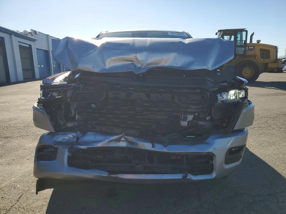 2025 Ram 1500 VIN 1C6SRFMP2SN638451 COPART salvage auction — FRONT END, WA - BILL OF SALE, sold $13,300 on 2026-07-17 (photo 5)