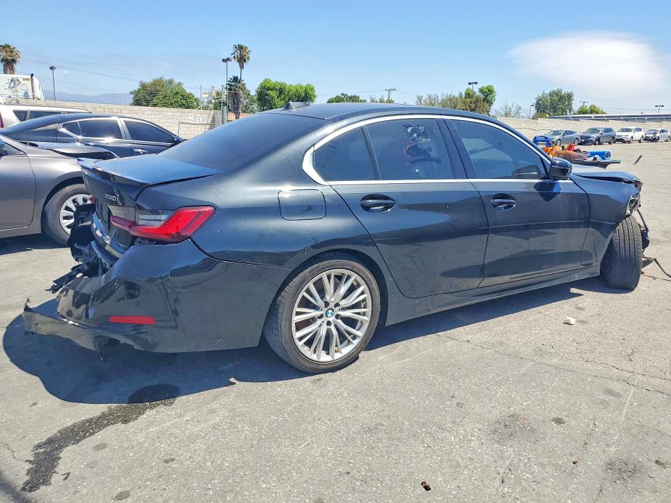 2024 BMW 3er VIN 3MW69FF00R8E02384 COPART salvage auction — FRONT END, Salvage Title, sold $10,000 on 2026-09-03 (photo 3)