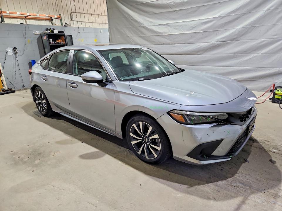 2024 Honda Civic VIN 19XFL1H74RE012164 COPART salvage auction — REAR END, NH - CERT OF TITLE-SALVAGE, sold $8,600 on 2026-07-02 (photo 4)