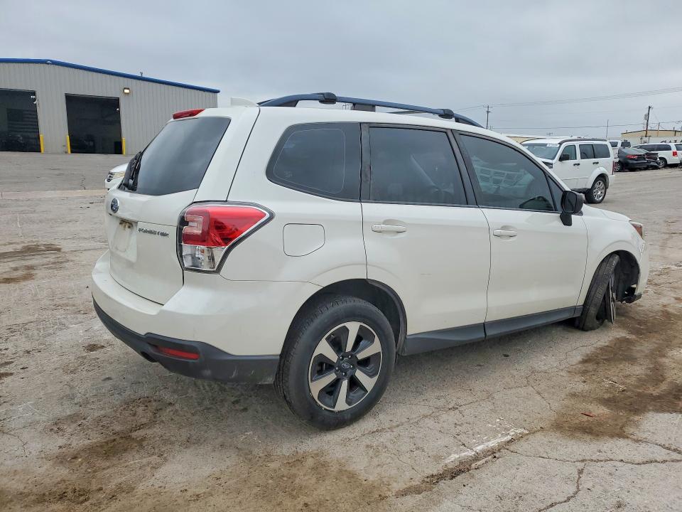 2018 Subaru Forester VIN JF2SJABC5JH507273 COPART salvage auction — FRONT END, OK - CERT OF TITLE-SALVAGE, sold $700 on 2026-07-30 (photo 3)