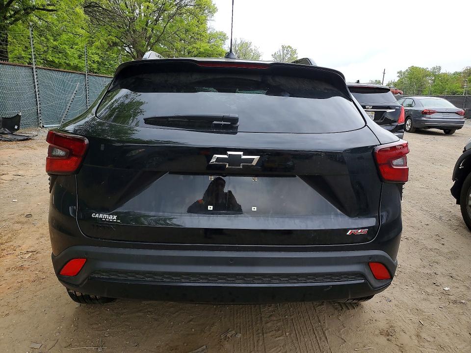 2025 Chevrolet Trax VIN KL77LJEP3SC310434 COPART salvage auction — ROLLOVER, Salvage Title, sold $2,250 on 2026-07-23 (photo 6)