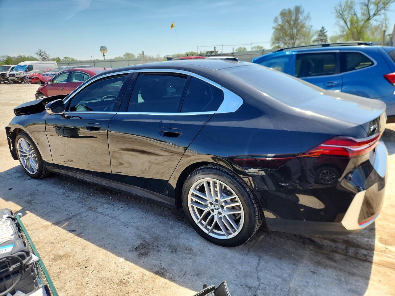 2025 BMW 5 Series VIN WBA53FJ05SCT20511 COPART salvage auction — Front End, ID - SALVAGE CERTIFICATE OF TITLE, sold $20,900 on 2026-08-17 (photo 2)