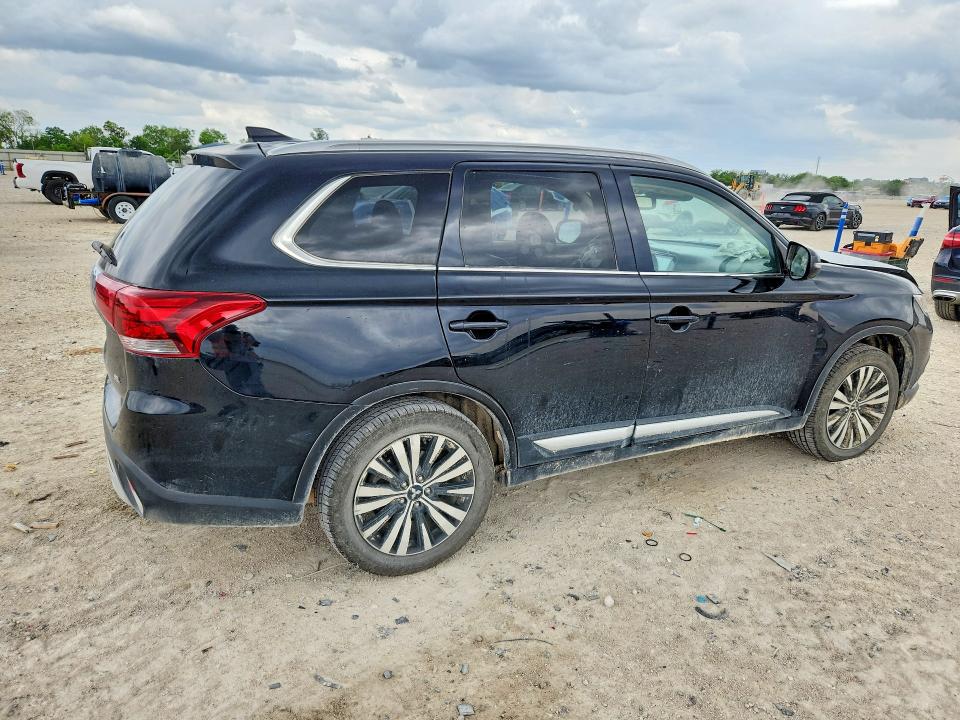 2020 Mitsubishi Outlander VIN JA4AZ3A39LZ026952 COPART salvage auction — FRONT END, Tx - Salvage Vehicle Title, sold $2,300 on 2026-07-09 (photo 3)