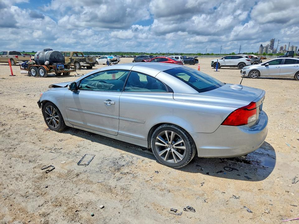 2012 Volvo C70 VIN YV1672MC1CJ125894 COPART salvage auction — FRONT END, TX, sold $575 on 2026-08-06 (photo 2)