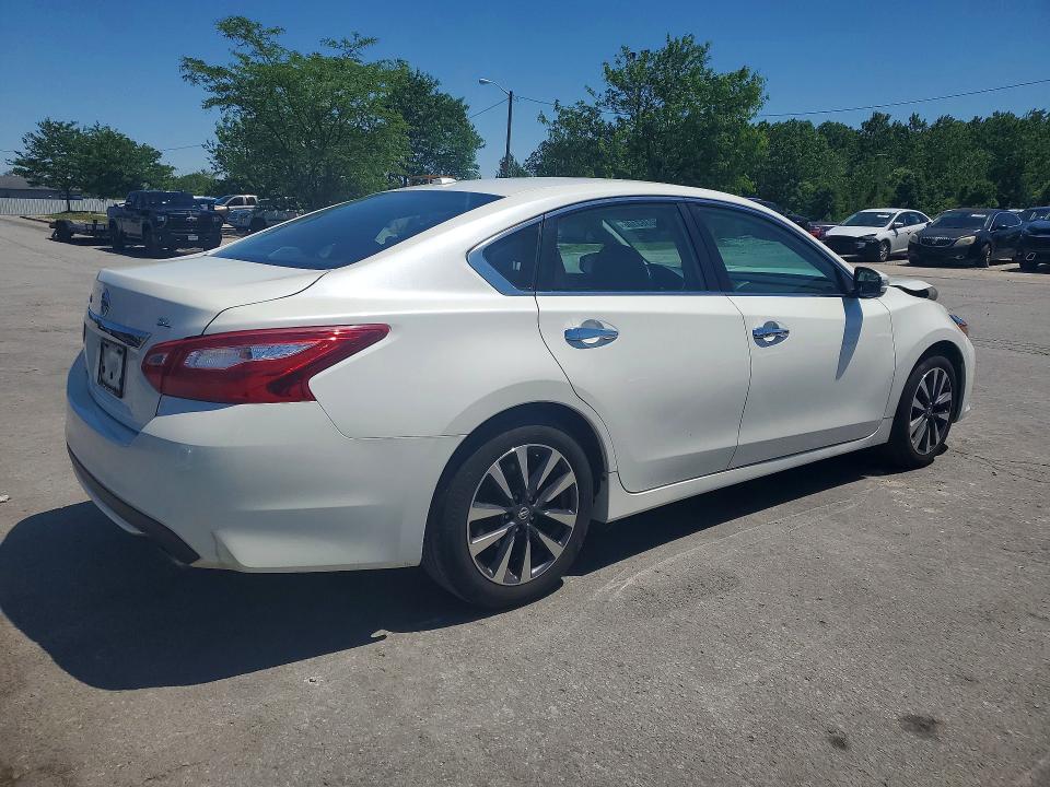 2017 Nissan VIN 1N4AL3APXHC184789 COPART salvage auction — FRONT END, Salvage Title, sold $2,150 on 2026-07-23 (photo 3)