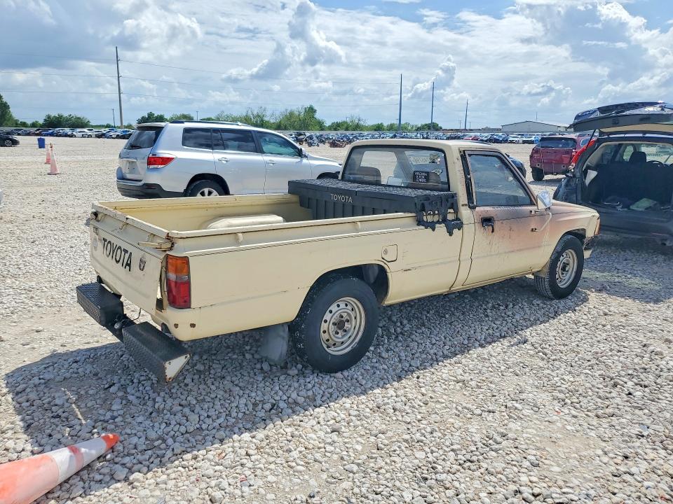1984 Toyota Pickup VIN JT4RN55R9E0046284 COPART salvage auction — BURN, Tx - Certificate Of Title, sold $1,550 on 2026-07-16 (photo 3)