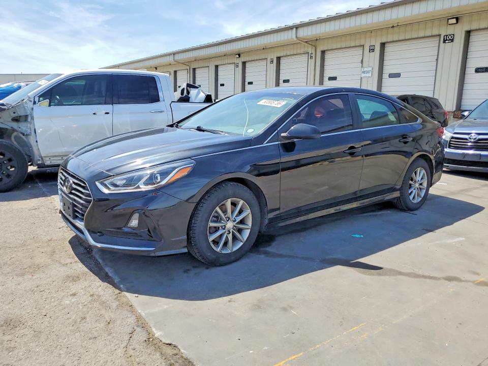 2019 Hyundai Sonata VIN 5NPE24AF0KH742656 COPART salvage auction — NORMAL WEAR, Salvage Title, sold $1,150 on 2026-07-20 (photo 1)