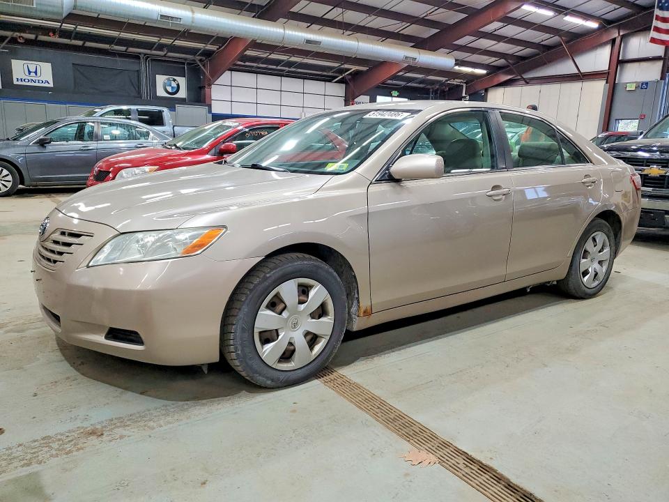 2007 Toyota Camry VIN 4T1BE46K47U104550 COPART salvage auction — MINOR DENT/SCRATCHES, Vt - Certificate Of Title, sold $1,800 on 2026-07-03 (photo 1)