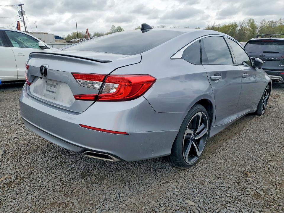 2021 Honda Accord VIN 1HGCV2F38MA006755 COPART salvage auction — MINOR DENT/SCRATCHES, NJ - CERT OF TITLE-SALVAGE, sold $9,100 on 2026-07-31 (photo 3)