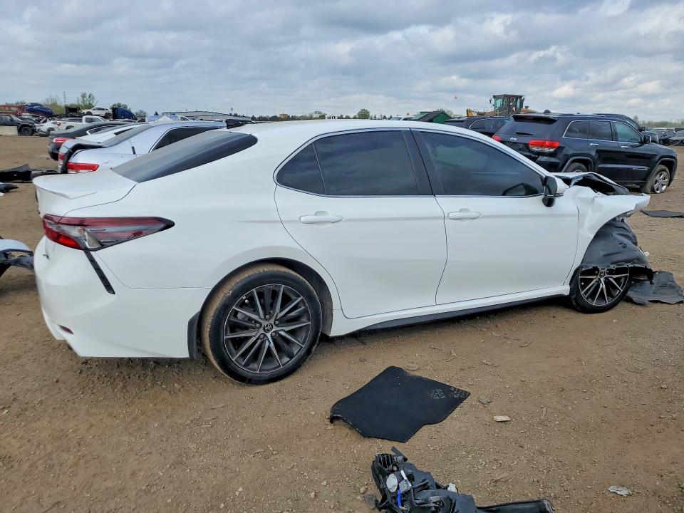 2024 Toyota Camry VIN 4T1G11AK7RU844698 COPART salvage auction — FRONT END, Il - Salvage Certificate, sold $7,100 on 2026-07-02 (photo 3)