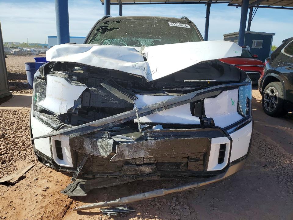 2026 Kia Ev9 VIN 5XYAEFS50TG018322 COPART salvage auction — FRONT END, AZ - CERT OF TITLE - SALVAGE, sold $15,900 on 2026-07-07 (photo 5)