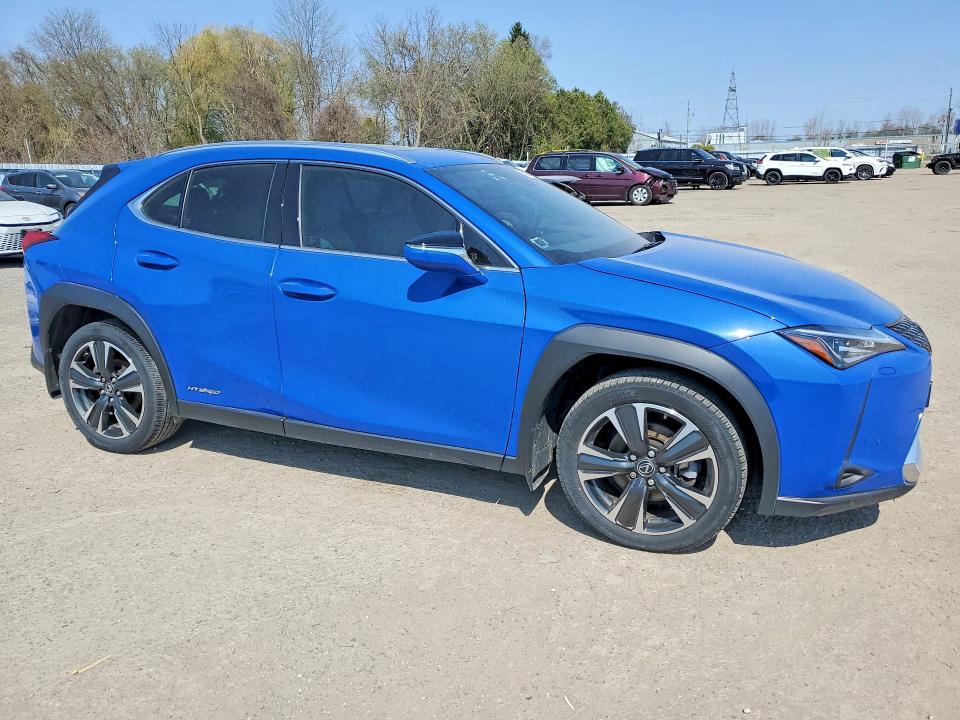 2021 Lexus Ux VIN JTHL9JBH6M2038191 COPART salvage auction — UNDERCARRIAGE, Salvage Title, sold $16,950 on 2026-07-23 (photo 4)