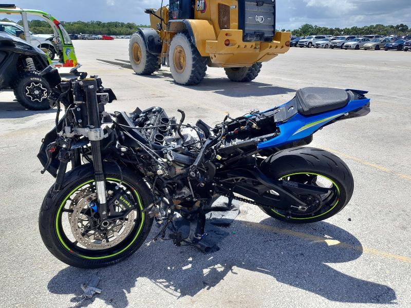 2017 Suzuki VIN JS1DM11B8H2100806 COPART salvage auction — ALL OVER, Fl - Cert Of Title Slvg Rebuildable, sold $1,150 on 2026-07-02 (photo 3)