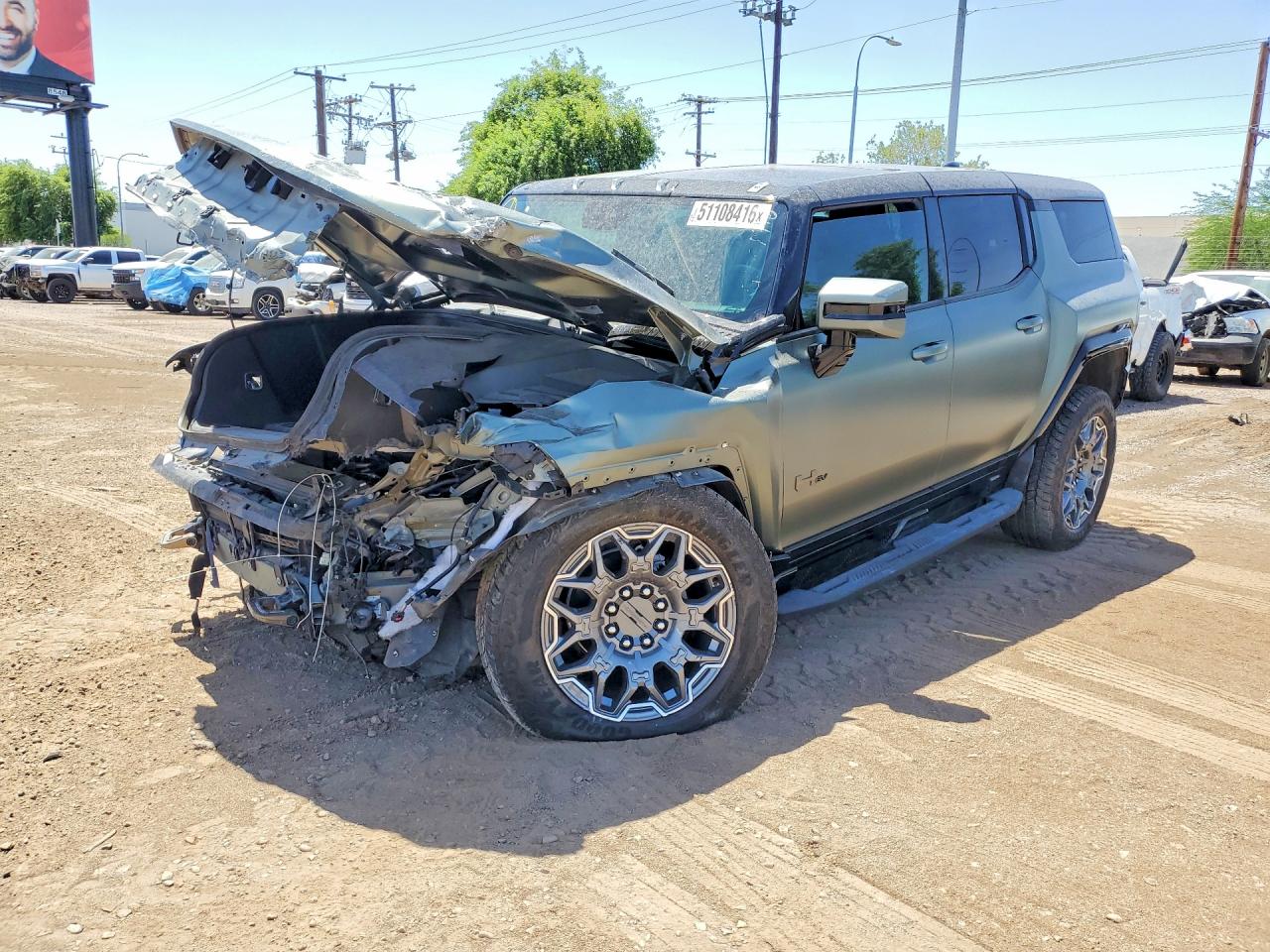 2024 GMC Hummer Suv VIN 1GKB0RDC7RU100379 — COPART salvage auction photo