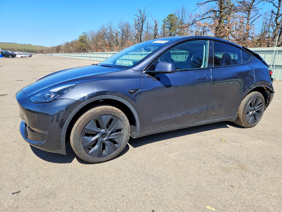 2024 Tesla Model y VIN 7SAYGDED6RF211836 COPART salvage auction — REAR END, Ny - Mv-907A Salvage Certificate, sold $12,300 on 2026-07-20 (photo 1)