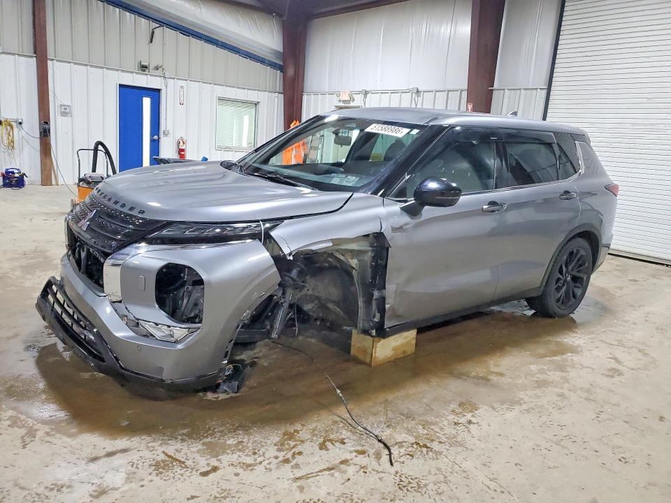 2023 Mitsubishi Outlander VIN JA4J4UA8XPZ030417 COPART salvage auction — FRONT END, PA, sold $4,900 on 2026-07-22 (photo 1)