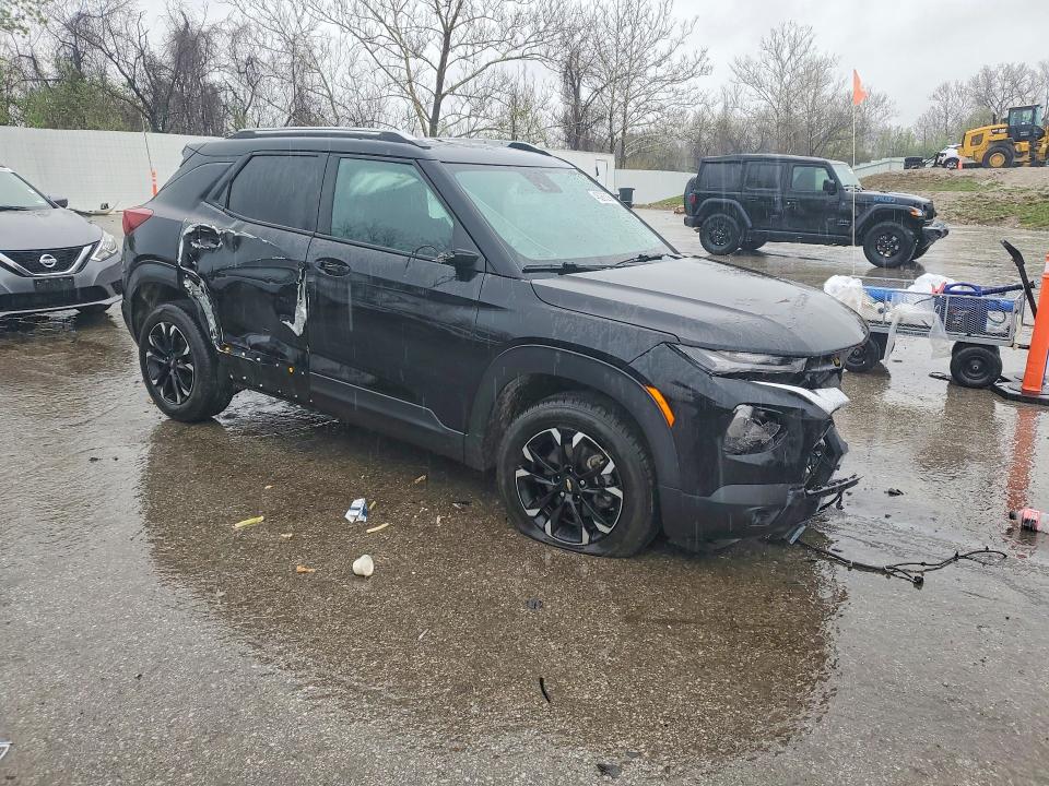 2021 Chevrolet Trailblazer VIN KL79MRSL1MB172472 COPART salvage auction — SIDE, Mo - Salvage Certificate Of Title, sold $1,750 on 2026-07-17 (photo 4)
