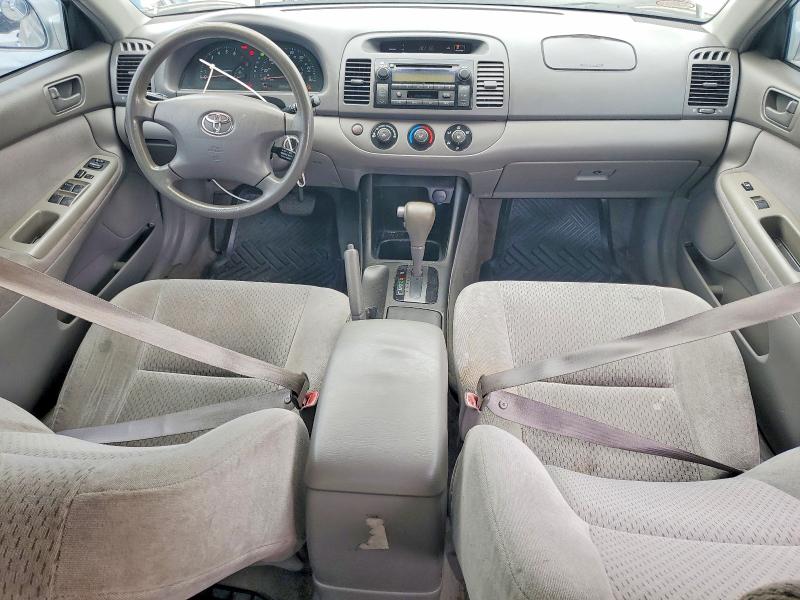 2004 Toyota Camry VIN 4T1BE32K24U802442 COPART salvage auction — MINOR DENT/SCRATCHES, Ca - Dlr/Dis/Exp Only Salvage Title, sold $425 on 2026-07-17 (photo 8)