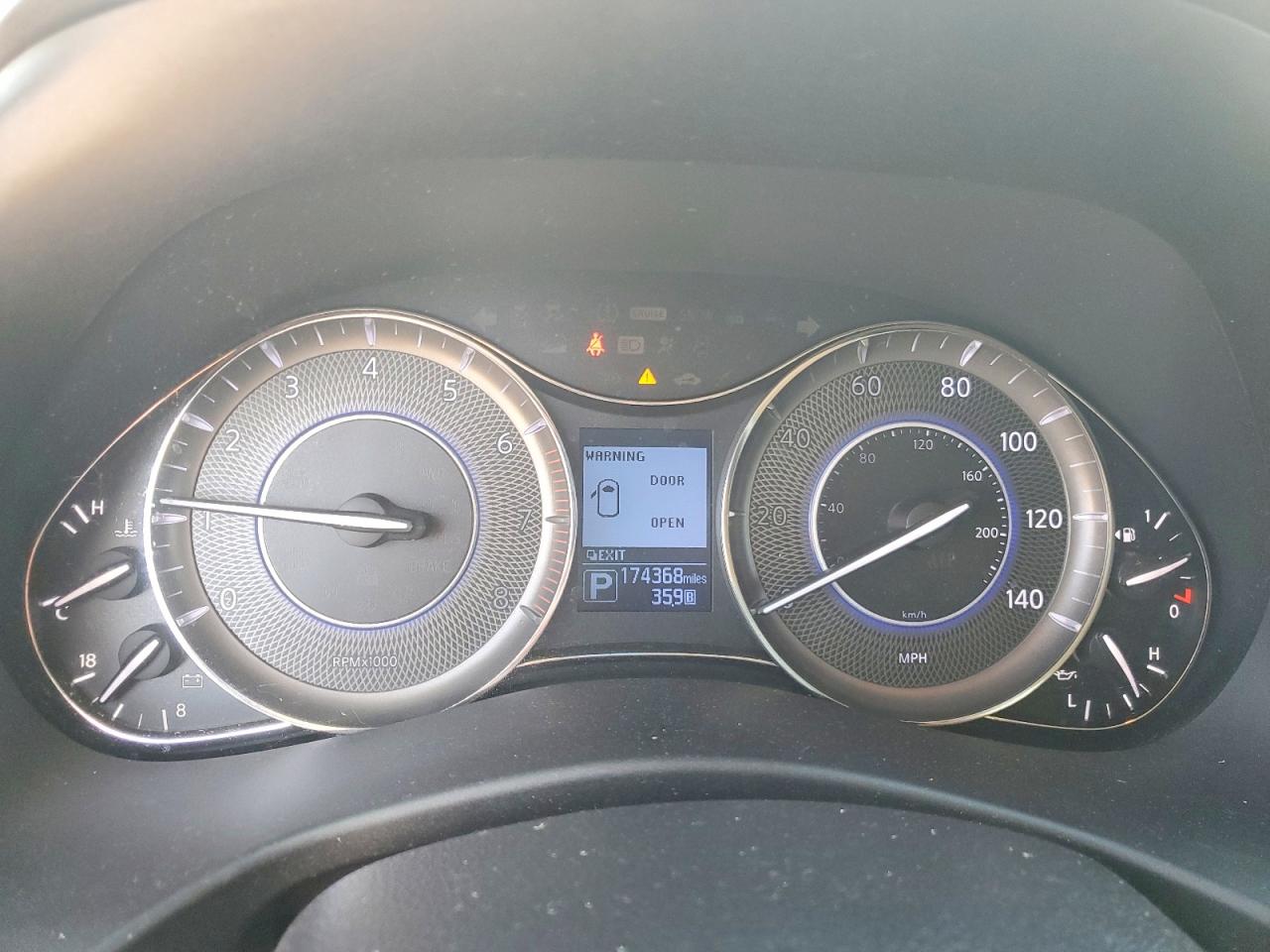 2017 Infiniti QX80 VIN JN8AZ2NE9H9158312 COPART salvage auction — Minor Dent/Scratches, TX - CERTIFICATE OF TITLE (P), sold $4,400 on 2026-07-08 (photo 9)