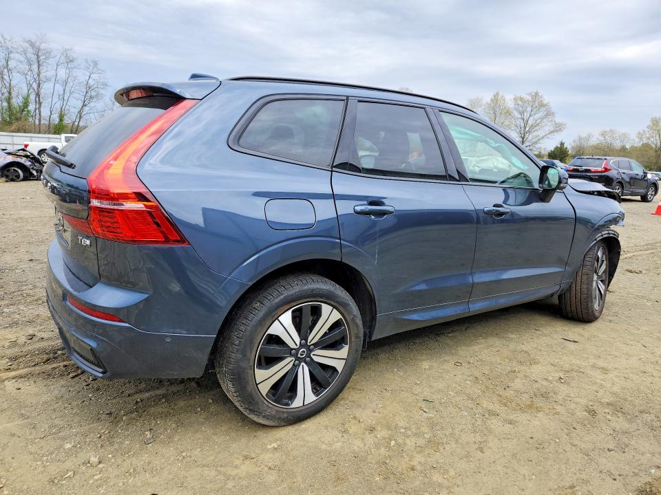 2025 Volvo Xc60 VIN YV4H60RC7S1074993 COPART salvage auction — FRONT END, Nj - Cert Of Title-Salvage, sold $11,600 on 2026-07-22 (photo 3)