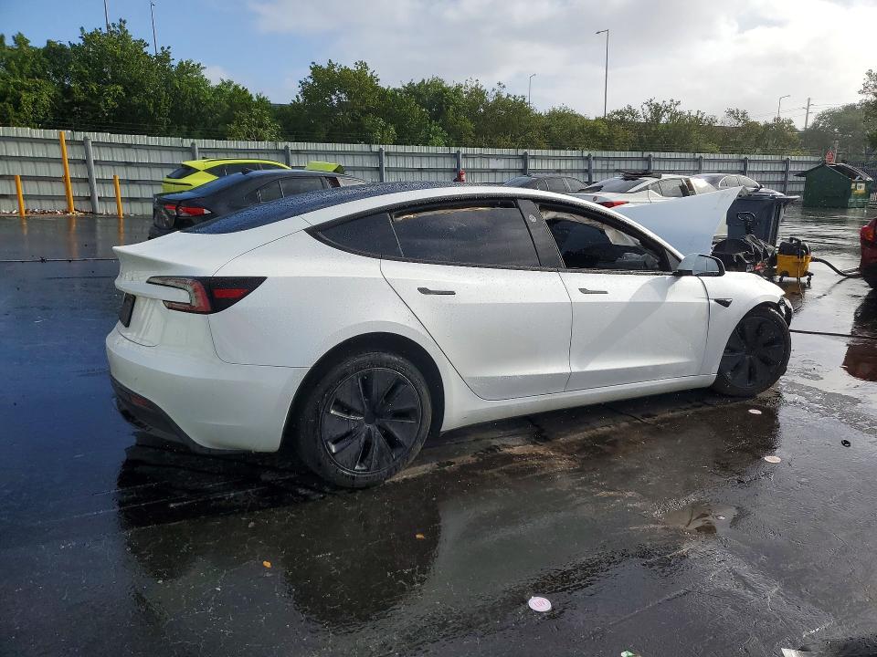 2025 Tesla Model 3 VIN 5YJ3E1EA5SF027799 COPART salvage auction — FRONT END, FL - CERTIFICATE OF DESTRUCTION, sold $5,600 on 2026-07-02 (photo 3)