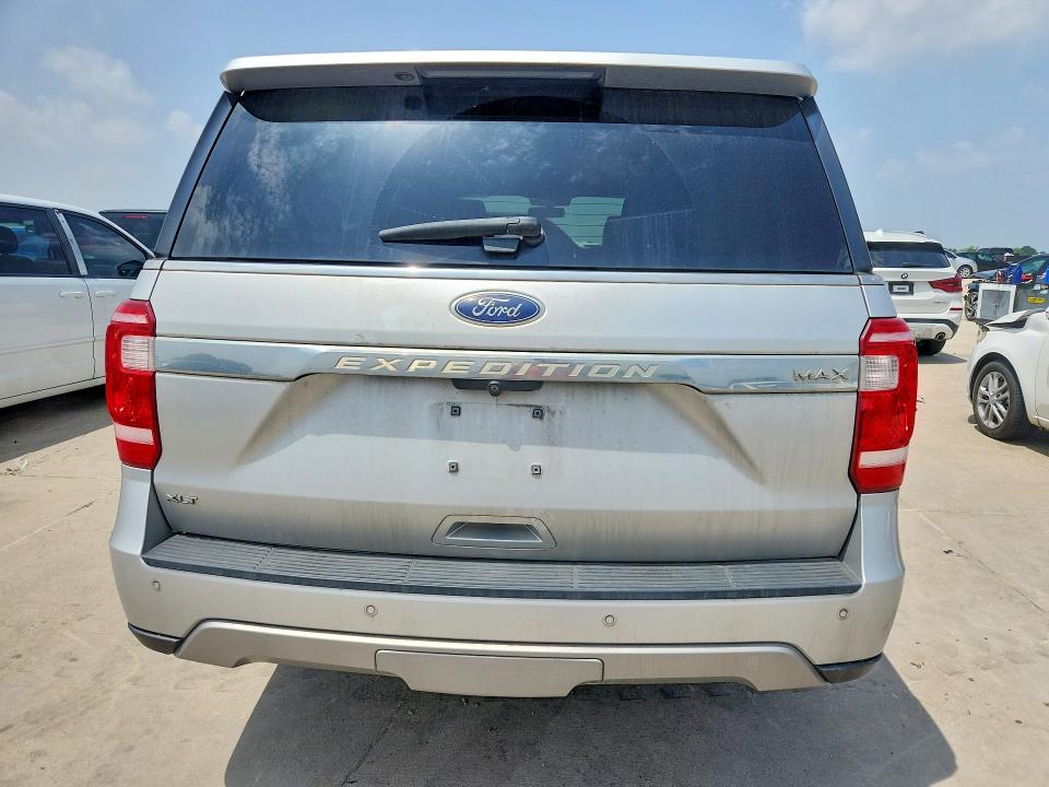 2018 Ford Expedition VIN 1FMJK1HT5JEA52338 COPART salvage auction — FRONT END, Tx - Salvage Vehicle Title, sold $5,900 on 2026-07-02 (photo 6)