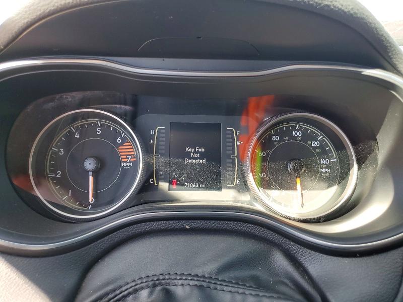 2019 Jeep Cherokee VIN 1C4PJLLB7KD486196 COPART salvage auction — FRONT END, Id - Salvage Certificate Of Title, sold $1,800 on 2026-07-09 (photo 9)