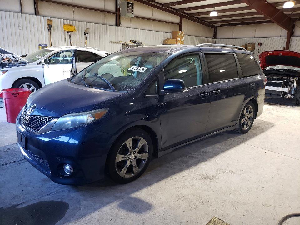 2011 Toyota Sienna VIN 5TDXK3DC9BS116697 COPART salvage auction — SIDE, Md - Cert Of Salvage > 75% Damage, sold $500 on 2026-07-17 (photo 1)