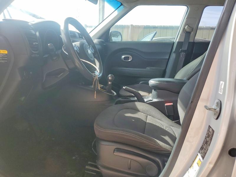 2015 Kia Soul VIN KNDJN2A26F7777171 COPART salvage auction — MINOR DENT/SCRATCHES, Fl - Cert Of Title-Slvg Rebld Flood, sold $950 on 2026-07-29 (photo 7)